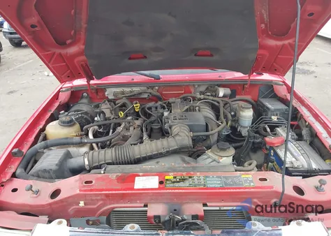 2010 Ford Ranger Xl/Xlt from USA, damaged, VIN 1FTKR1ED0APA29541